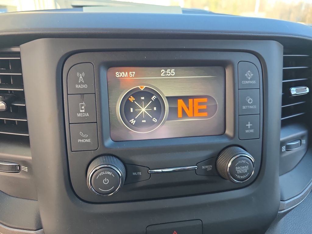2024 RAM 2500 Tradesman - Photo 24