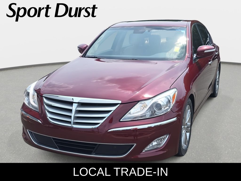 2013 Hyundai Genesis 3.8's photo