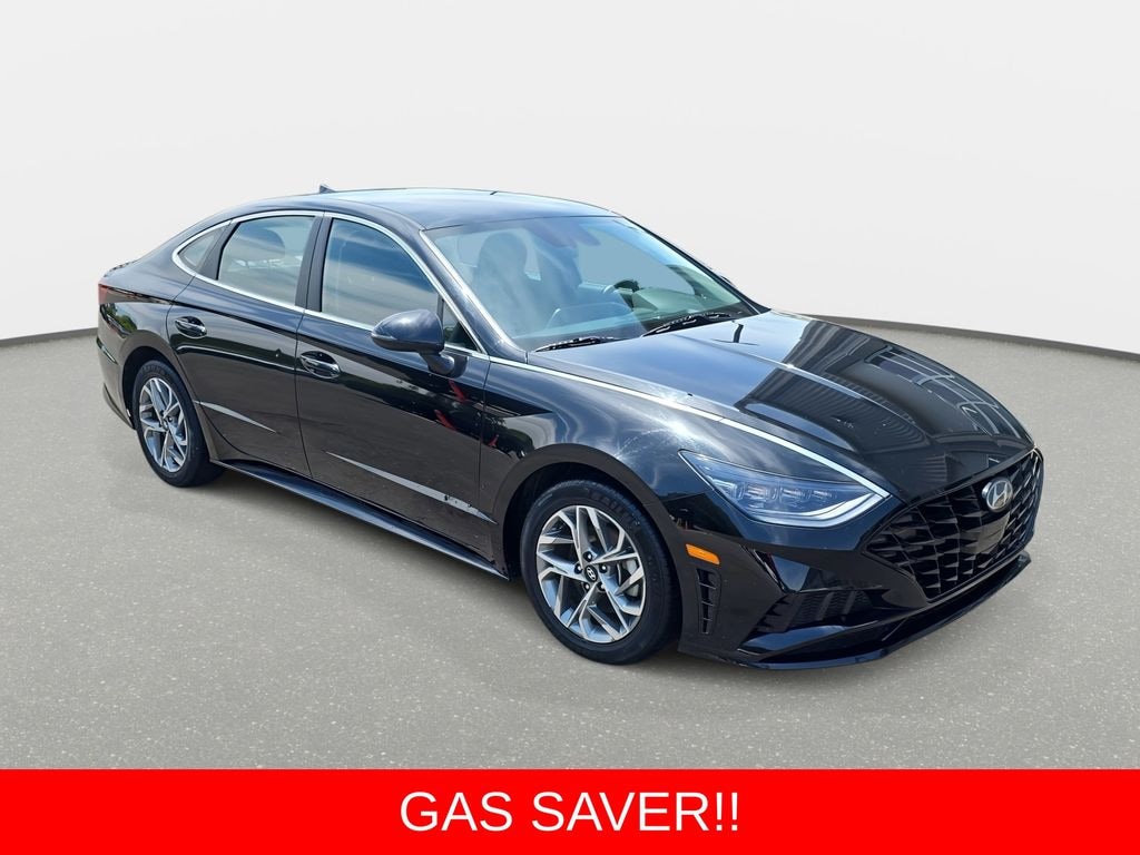 Used 2023 Hyundai Sonata SEL Sedan