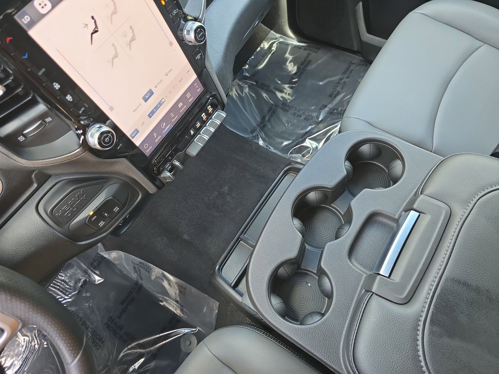 2026 RAM 2500 Tradesman - Photo 24