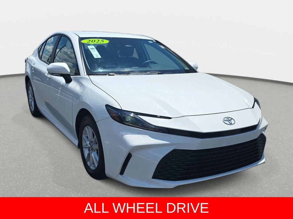 Used 2025 Toyota Camry XSE Sedan