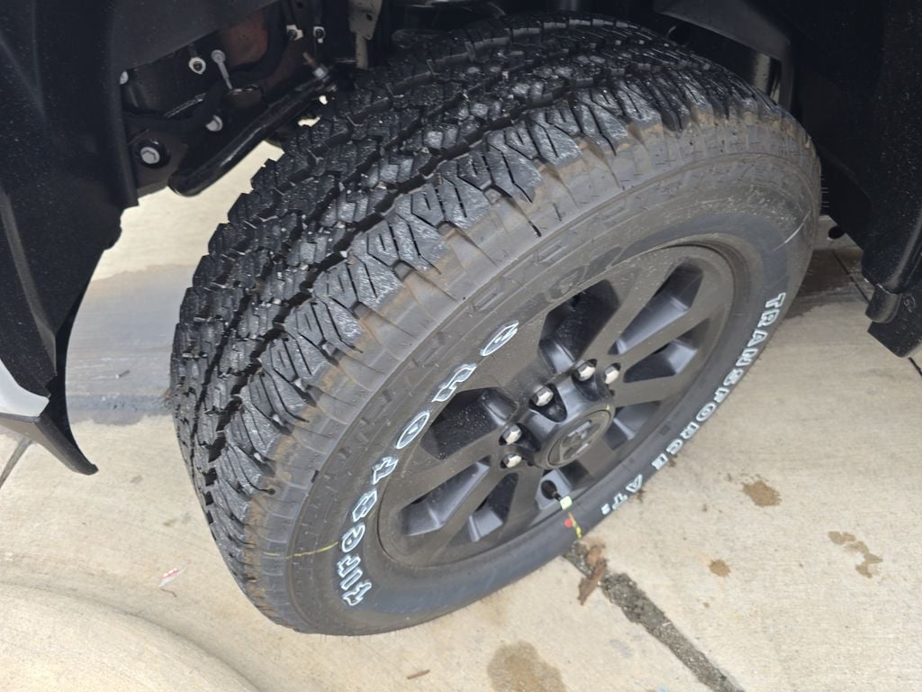 2025 RAM 2500 Laramie - Photo 32