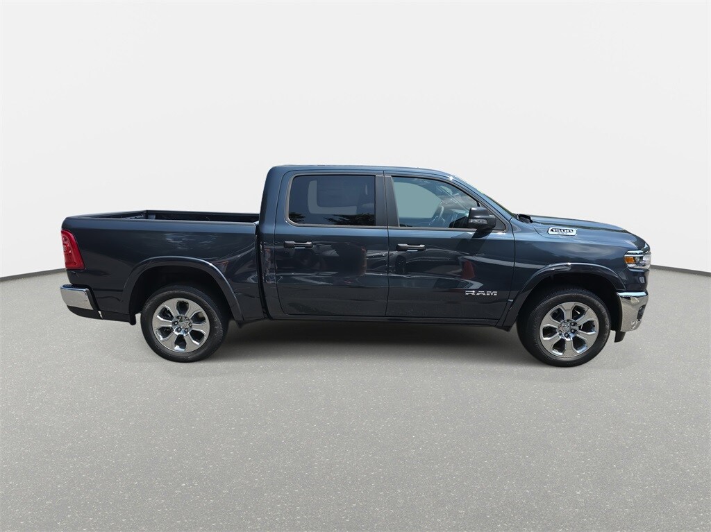 2025 Ram 1500 Big Horn Lone Star photo 4