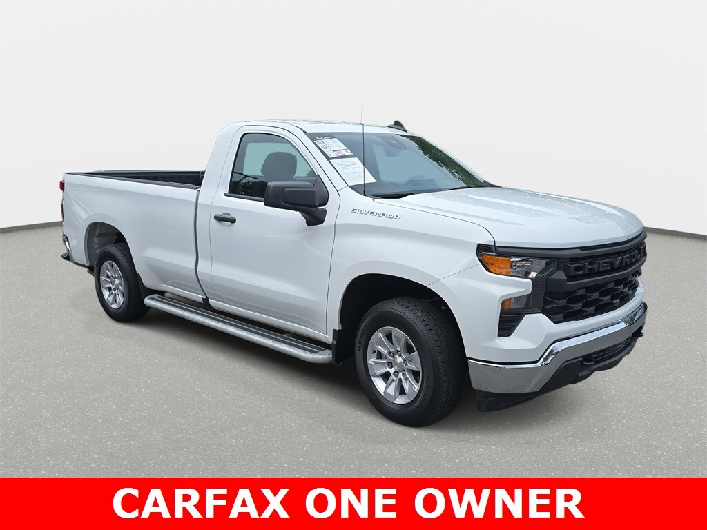 2024 Chevrolet Silverado 1500 Work Truck photo 3