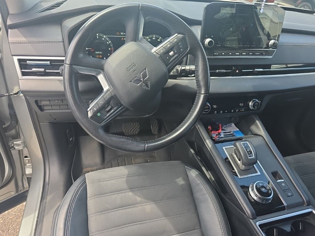 Used 2022 Mitsubishi Outlander CUV