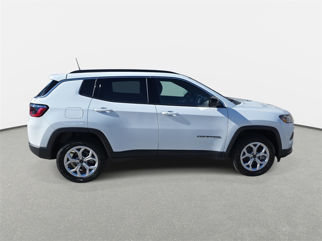 New 2026 Jeep Compass LATITUDE 4X4 Sport Utility