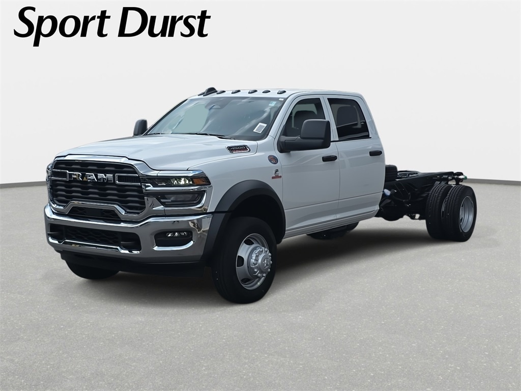 New 2025 Ram 4500 Chassis Cab 4500 TRADESMAN CHASSIS CREW CAB 4X4 84' CA Pickup