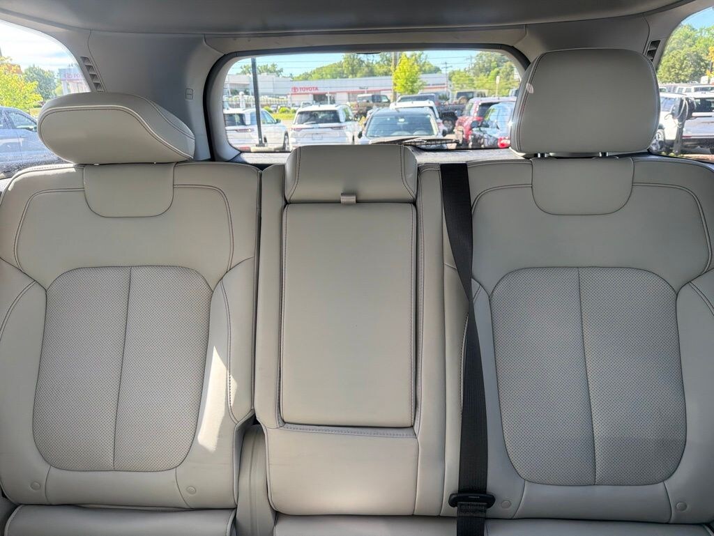 Used 2023 Jeep Grand Cherokee Overland SUV