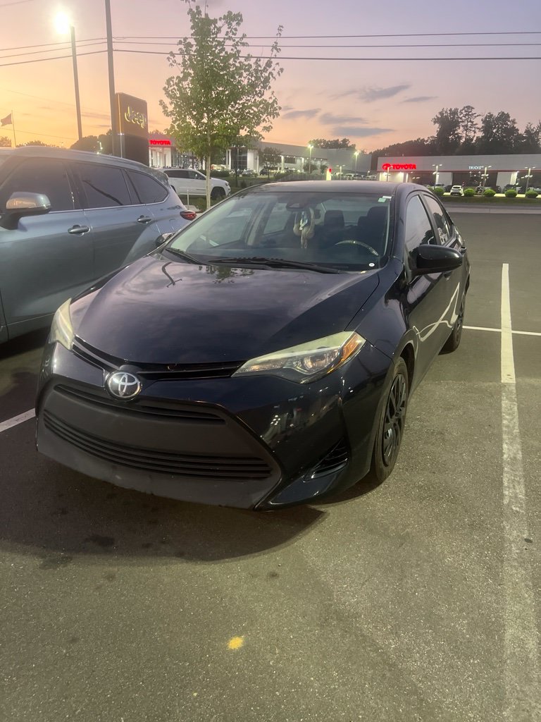 Used 2018 Toyota Corolla LE Sedan