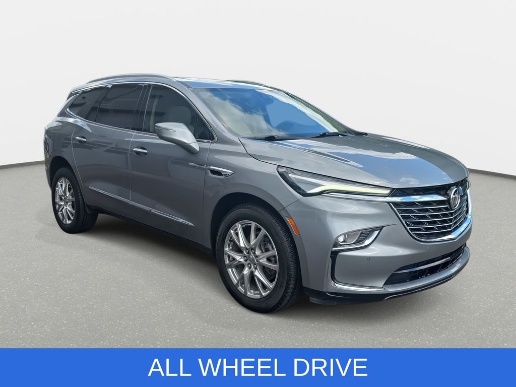 Used 2024 Buick Enclave Essence SUV