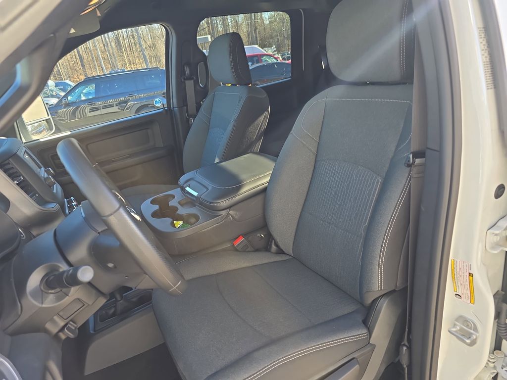 2024 RAM 2500 Tradesman - Photo 16
