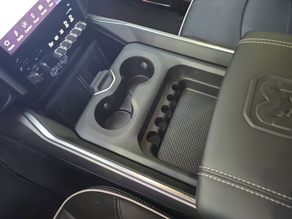 2026 RAM 2500 Laramie - Photo 25