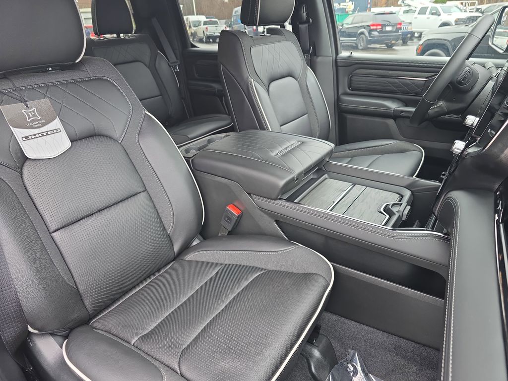 2026 RAM 1500 Limited - Photo 10