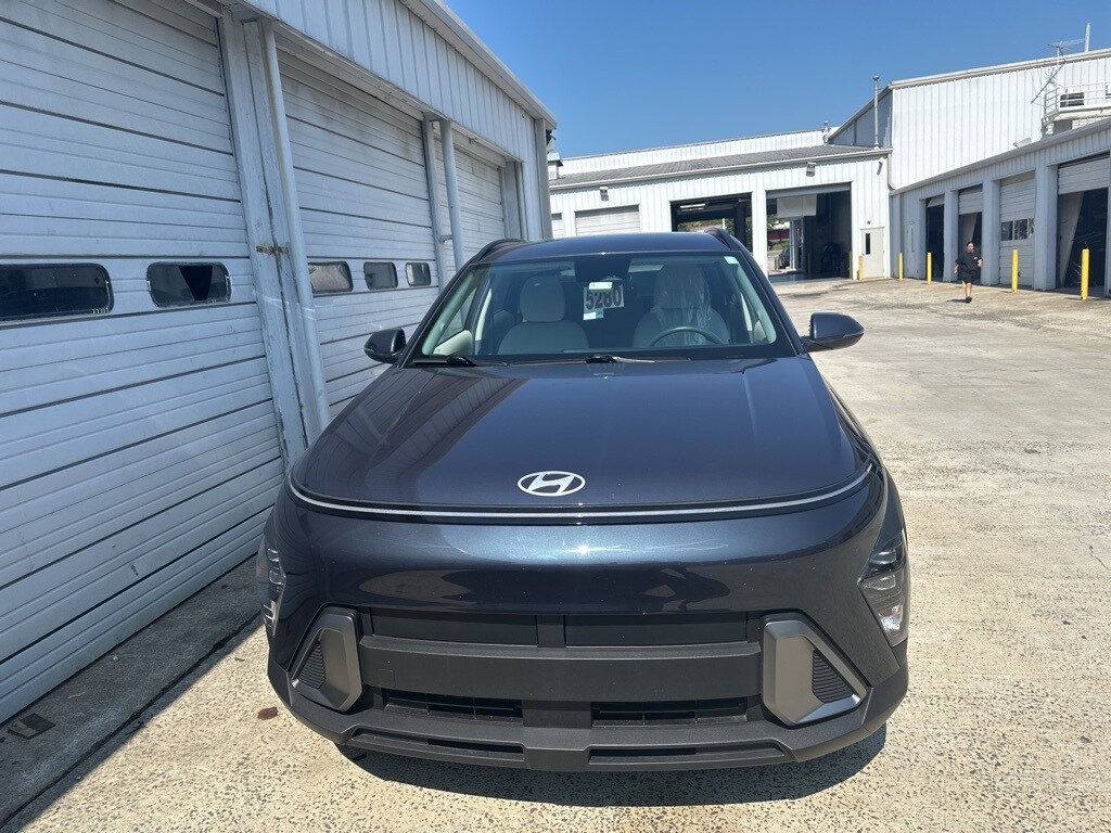 2024 Hyundai Kona SEL photo 3