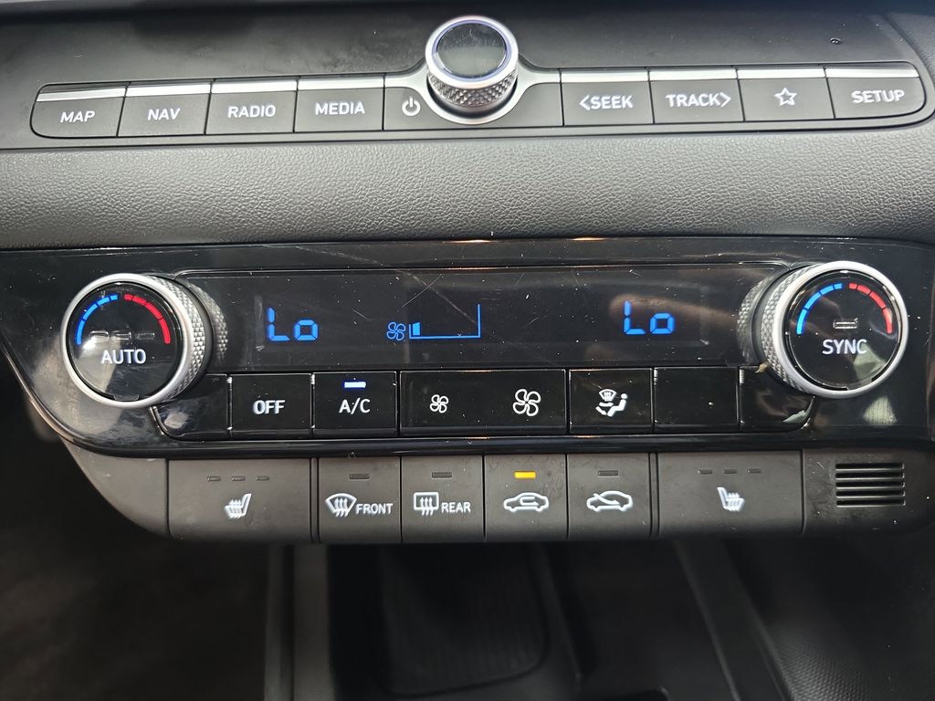 2025 Hyundai Elantra SEL - Photo 21