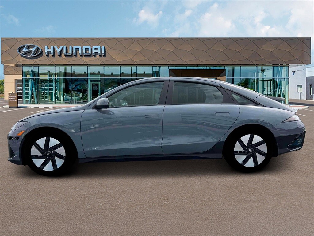 2025 Hyundai Ioniq 6 SE photo 3