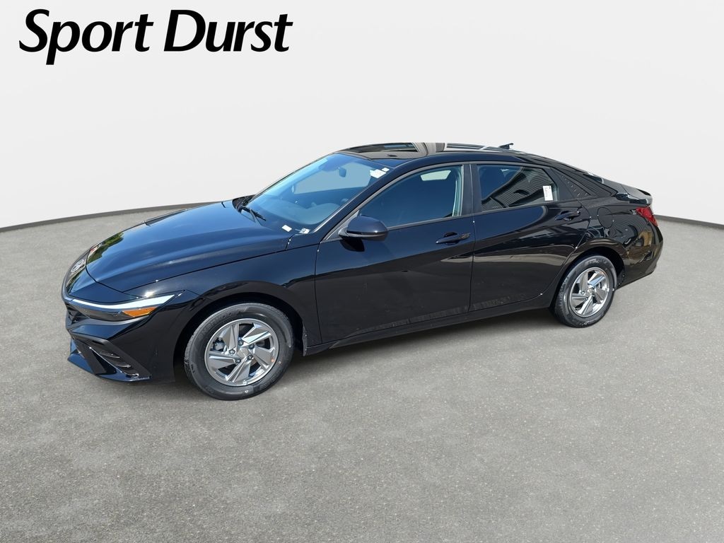 New 2026 Hyundai Elantra SE Sedan