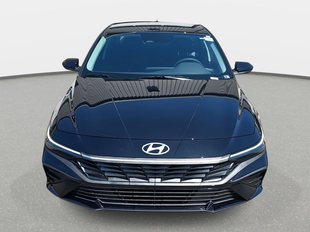New 2026 Hyundai Elantra SE Sedan