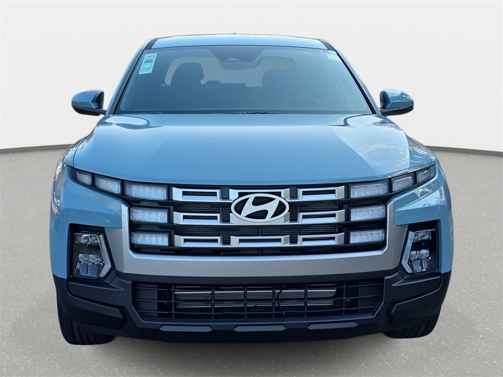 2026 Hyundai Santa Cruz SE photo 2