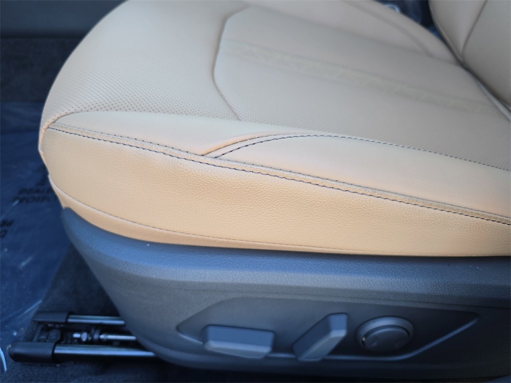 2025 Hyundai Sonata Hybrid Limited - Photo 29