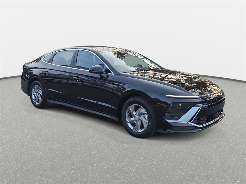 2026 Hyundai Sonata SE photo 3