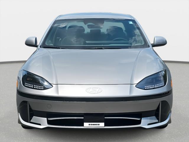 2025 Hyundai Ioniq 6 SEL photo 2
