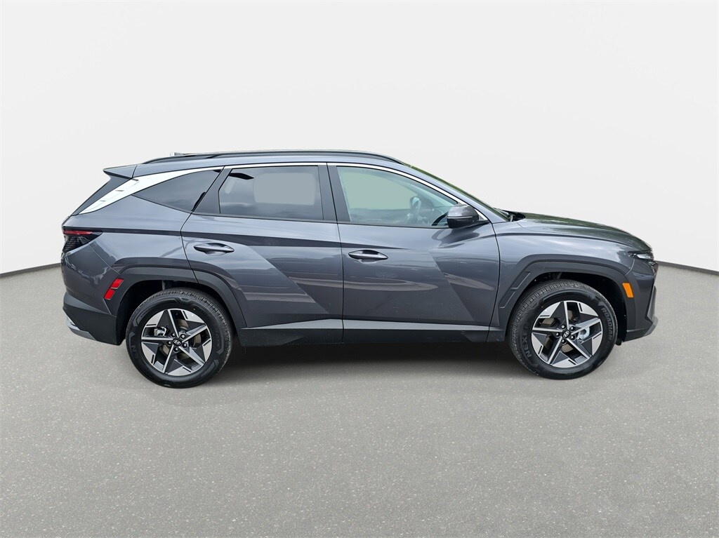 2025 Hyundai Tucson Hybrid SEL Convenience photo 2
