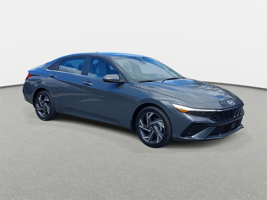 New 2025 Hyundai Elantra Hybrid Limited Sedan