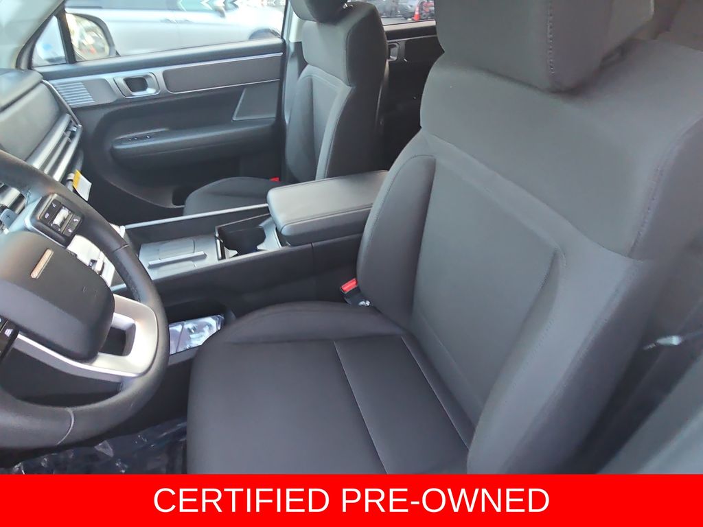 2026 Hyundai Santa Fe SE - Photo 16