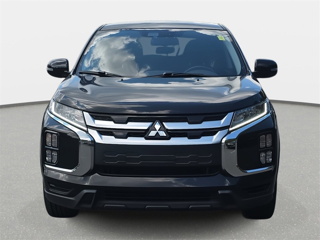 2020 Mitsubishi Outlander Sport SE photo 2