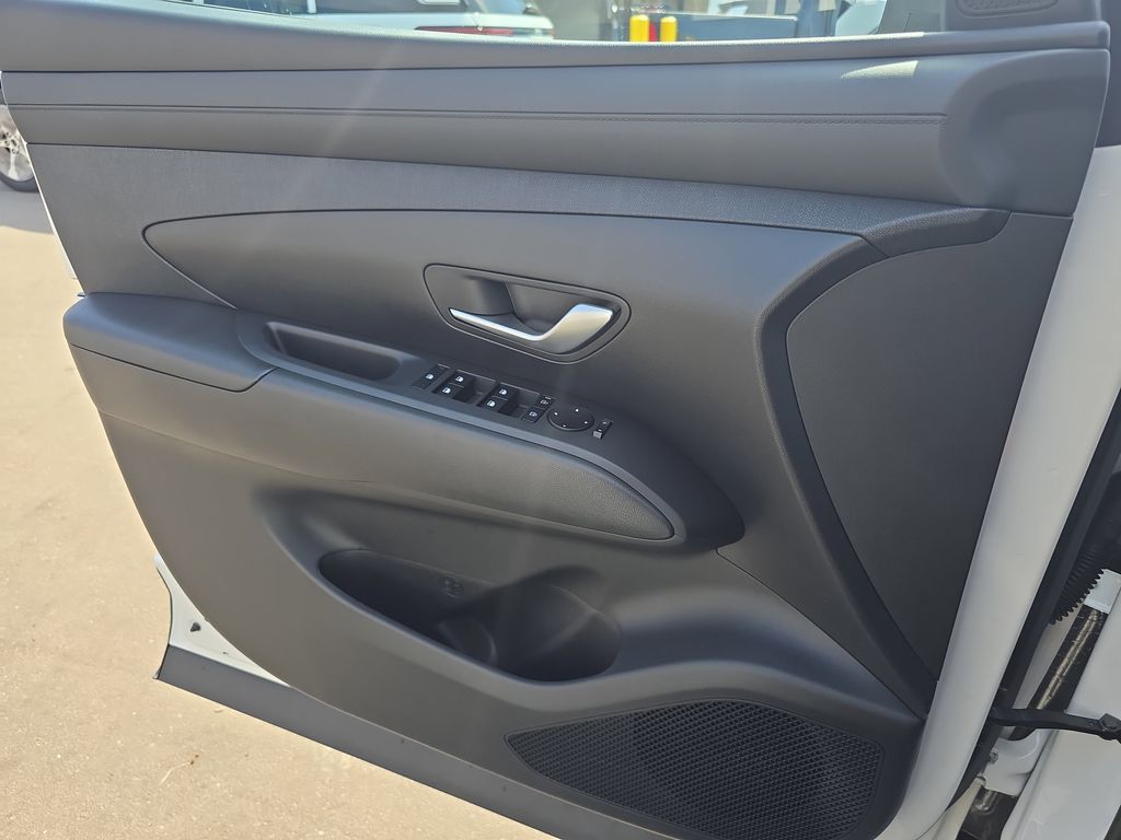 2025 Hyundai Tucson SEL Convenience - Photo 27