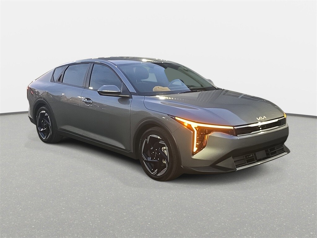 2025 Kia K4 EX photo 3