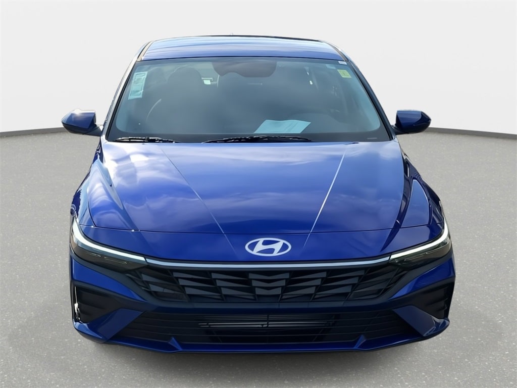 New 2026 Hyundai Elantra SE Sedan