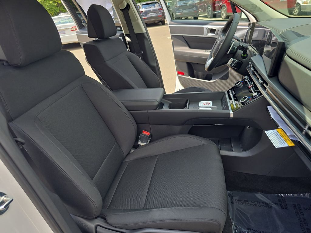 2026 Hyundai Santa Fe SE - Photo 10