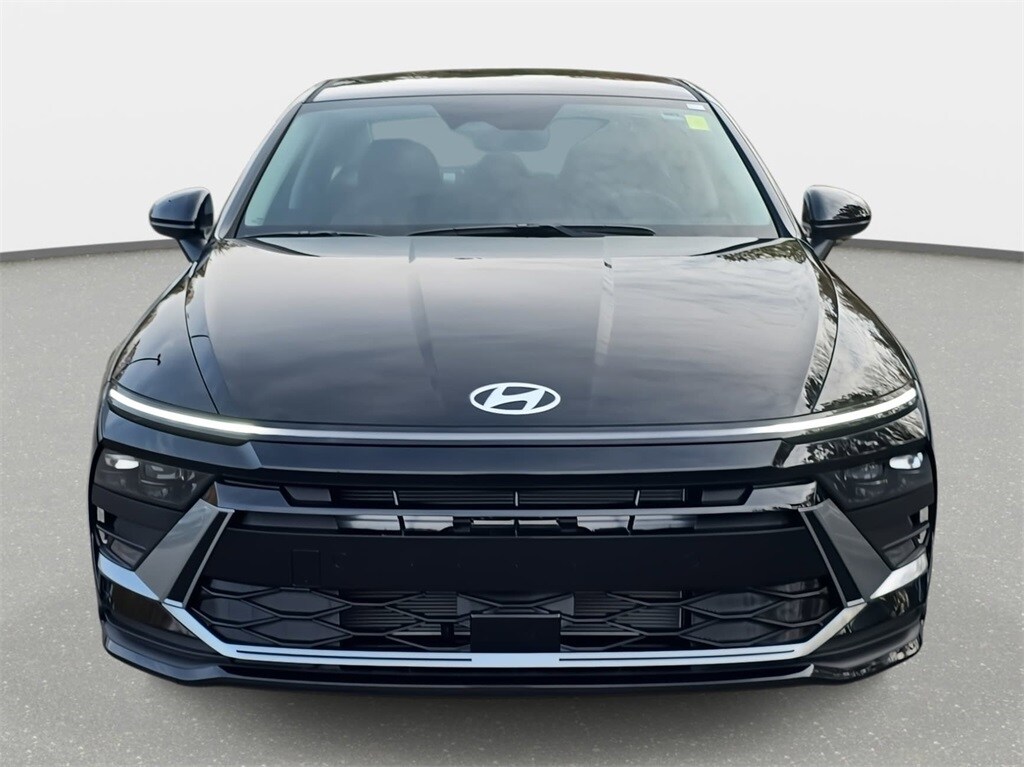 2026 Hyundai Sonata SE photo 2