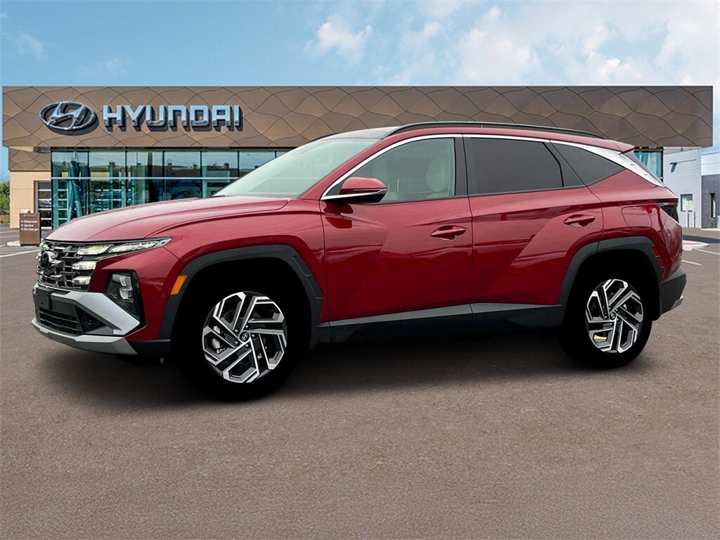 2025 Hyundai Tucson Hybrid Limited photo 2