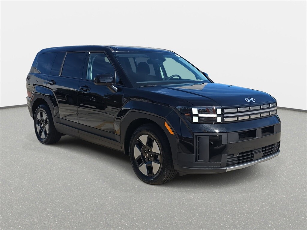 2026 Hyundai Santa Fe SE photo 3