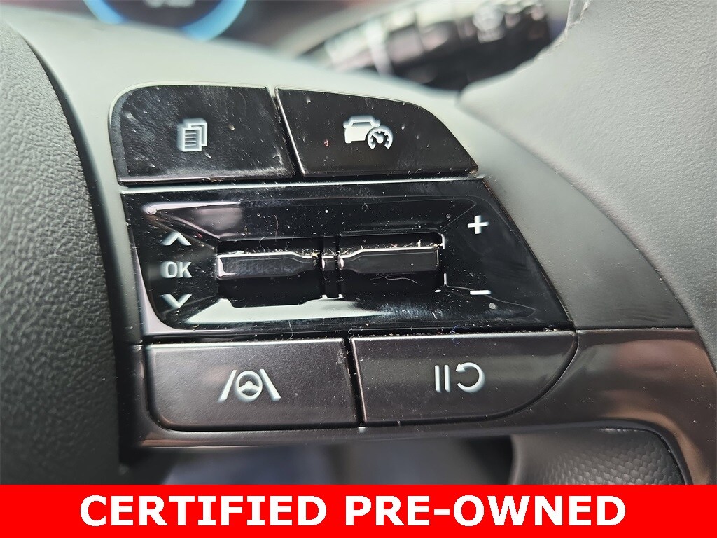 2025 Hyundai Elantra Blue - Photo 18