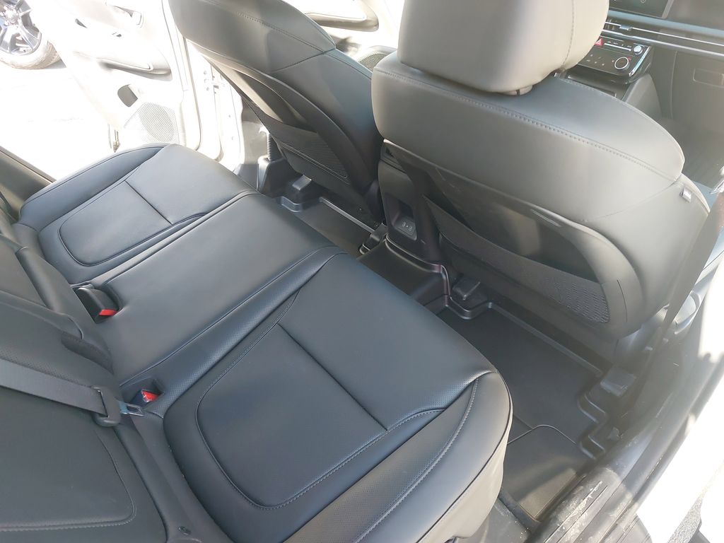 2025 Hyundai Tucson SEL Convenience - Photo 11