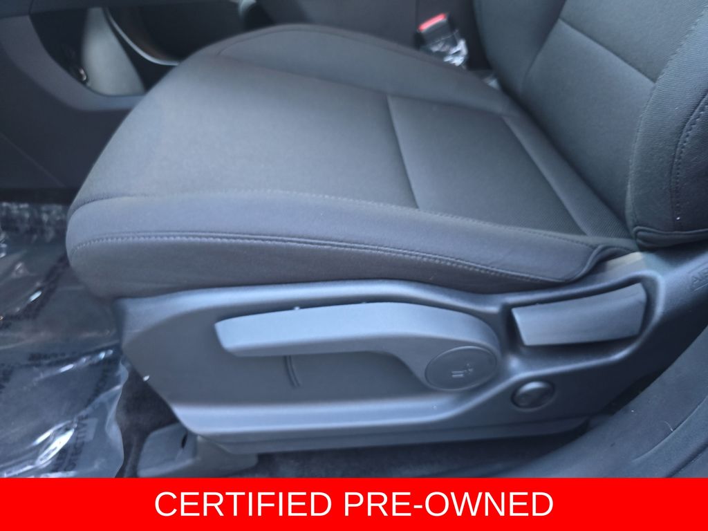 2026 Hyundai Santa Fe SE - Photo 28