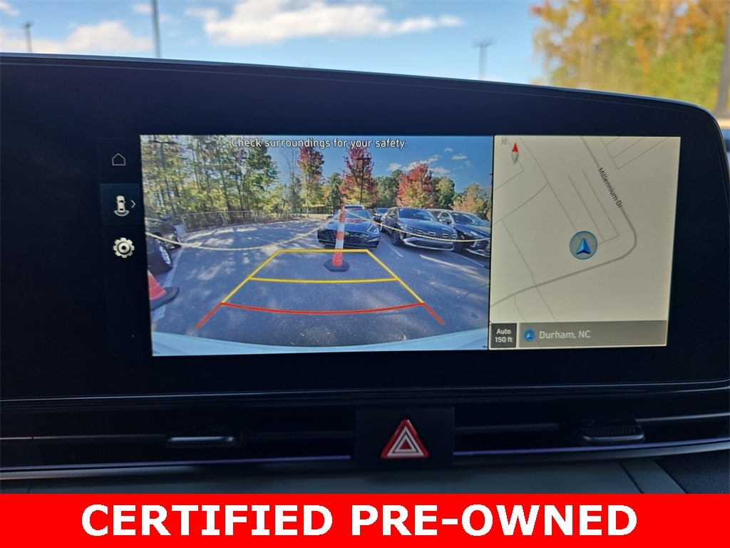 2025 Hyundai Elantra Limited - Photo 24