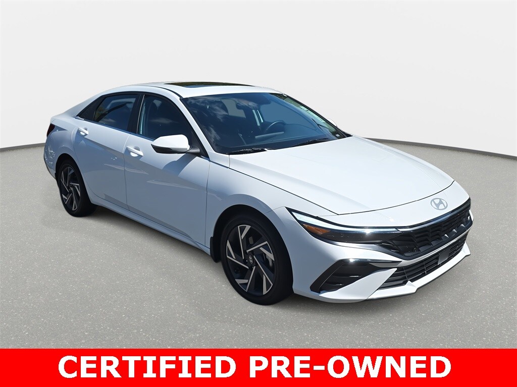 2025 Hyundai Elantra Hybrid Limited photo 3