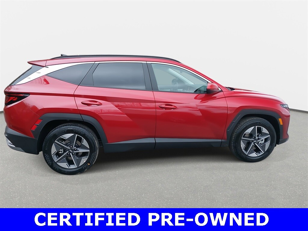 2025 Hyundai Tucson SEL photo 2