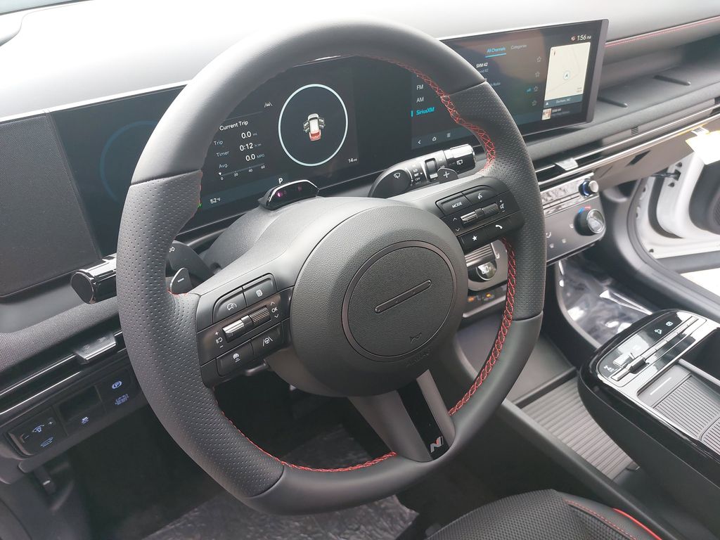 2025 Hyundai Tucson N Line - Photo 16