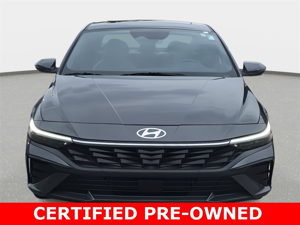 2025 Hyundai Elantra Hybrid Limited photo 2