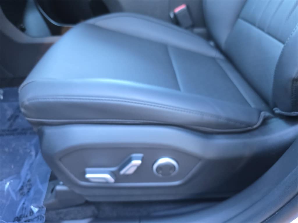 2025 Hyundai Santa Fe SEL - Photo 31