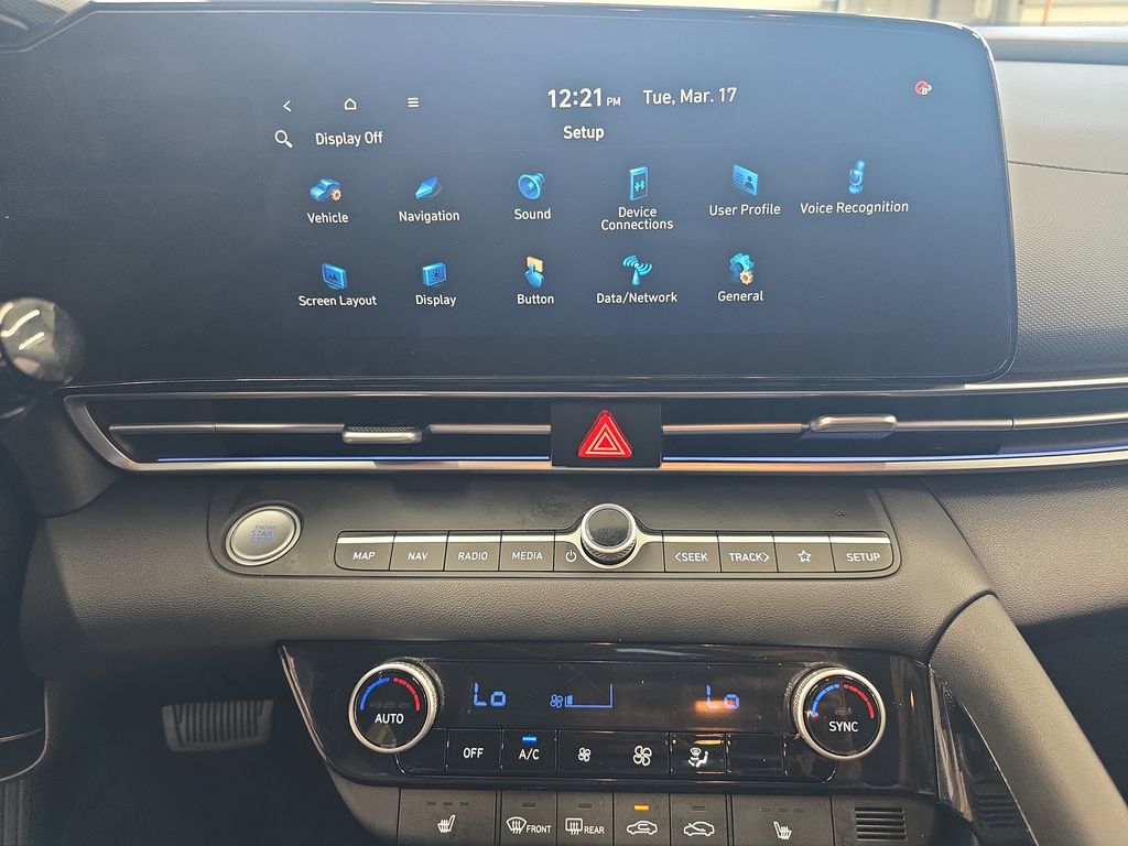 2025 Hyundai Elantra SEL - Photo 20