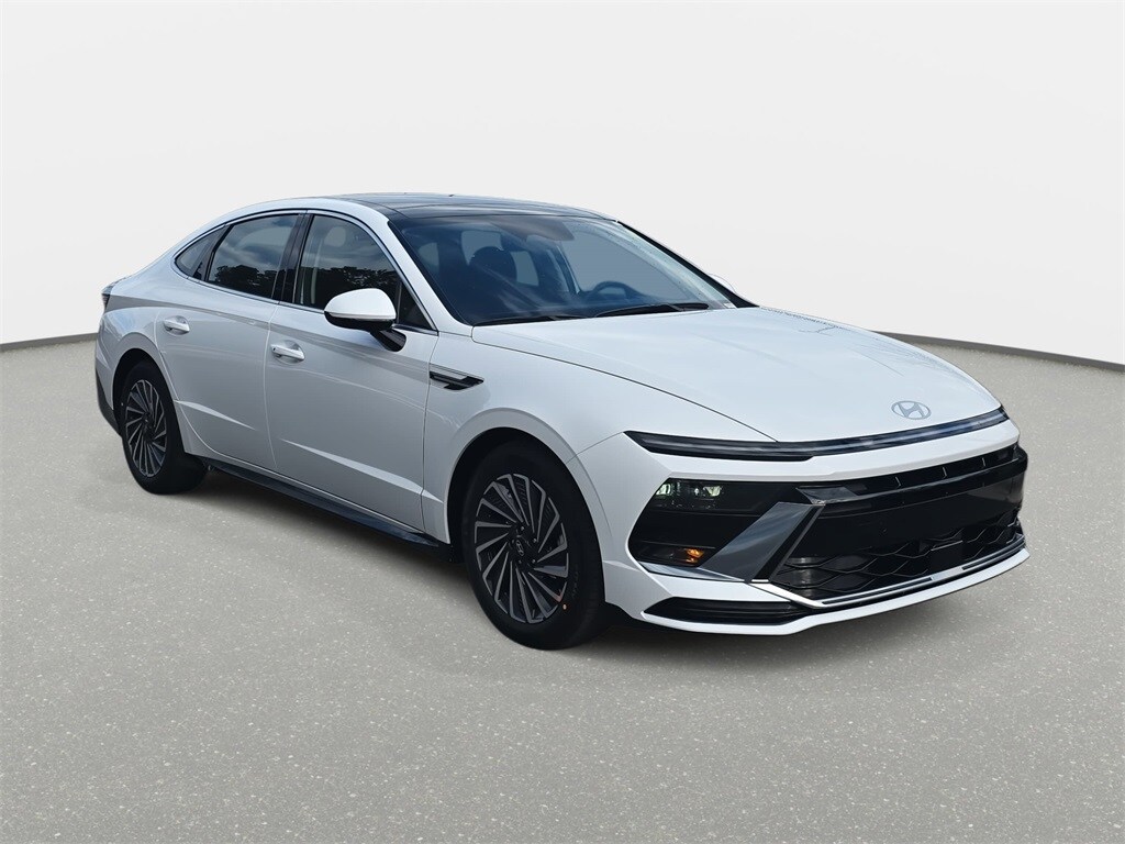 2026 Hyundai Sonata Hybrid SEL photo 3