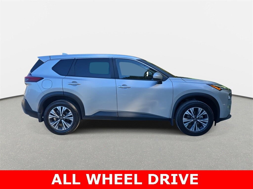 2023 Nissan Rogue SV photo 2