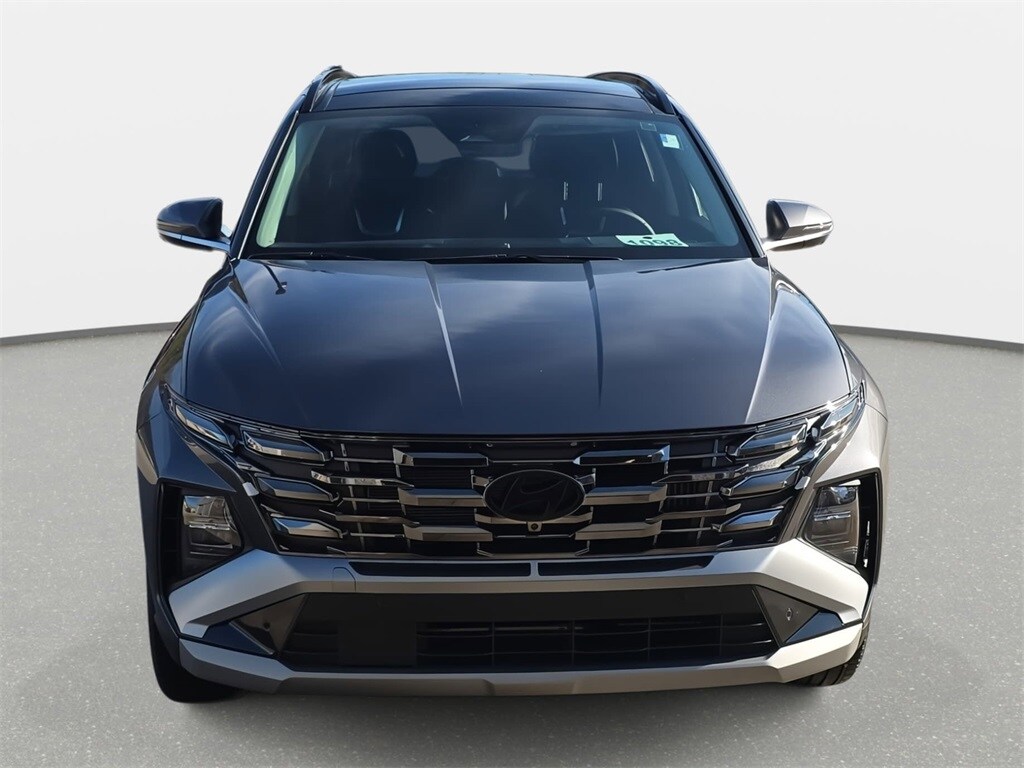 2025 Hyundai Tucson Hybrid Limited photo 2